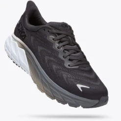 Sports Shoe Store -Sports Shoe Store 1123195 BWHT 1 1