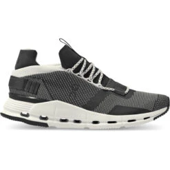 On Running Men's Cloudnova -Sports Shoe Store Small PNG SS21 Cloudnova Black White M W Pack Shot 1